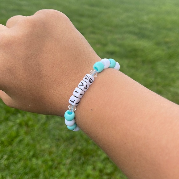 Cute bracelet - Picture 1 of 2